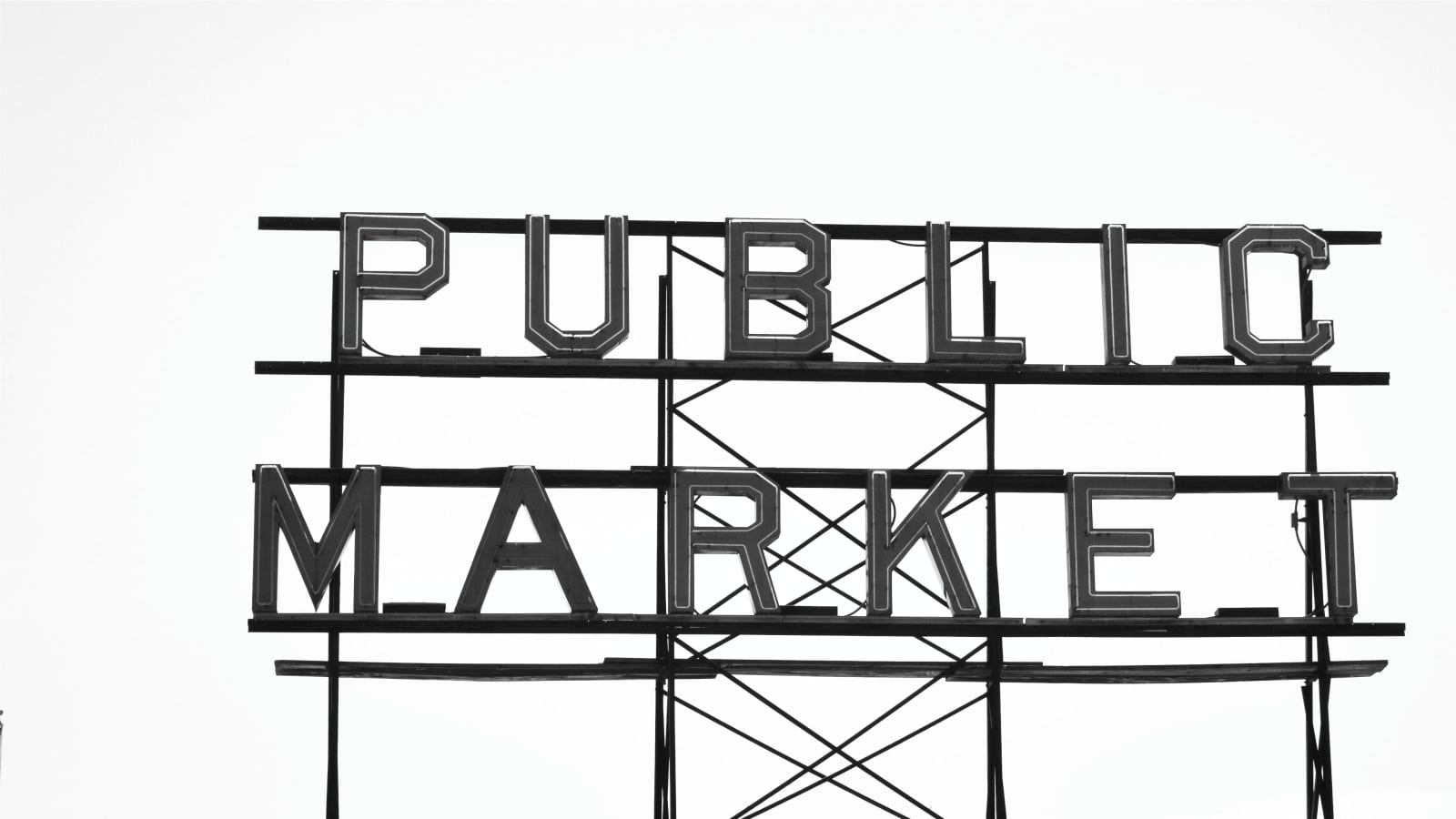 <h1><red>REKLAMA</red> wizualna</h1> title p1